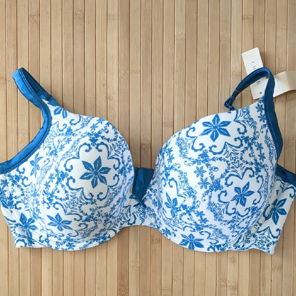 Cacique Cream and Blue Floral Cotton Boost Plunge Bra, Size 42DDD NEW